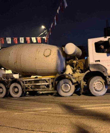 Temizlediği beton mikserine düşerek ölen sürücünün kimliği belli oldu