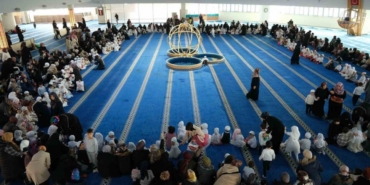 Terzibaba Camii’nde miniklerin "üç aylar" coşkusu