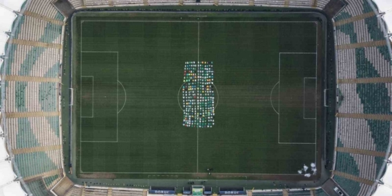 Timsah Arena’da 300 koleksiyonluk formayla dev koreografi