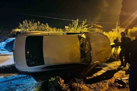 Tofaş ile çarpışan otomobil takla attı