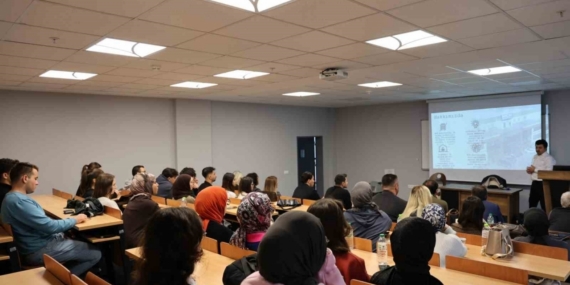 Topraklı ve topraksız seralarda üretim yöntemleri anlatıldı