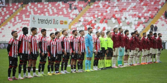 Trendyol 1. Lig: Özbelsan Sivasspor: 2 - Bandırmaspor: 0