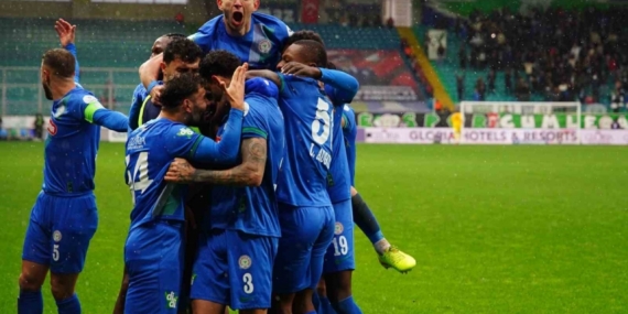 Trendyol Süper Lig: Çaykur Rizespor: 3 - Eyüpspor: 0 (Maç sonucu)