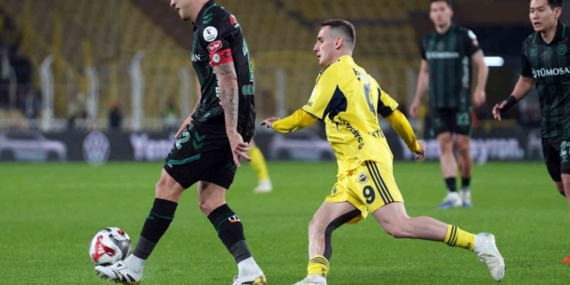 Trendyol Süper Lig: Fenerbahçe: 0 - Konyaspor: 0 (Maç devam ediyor)