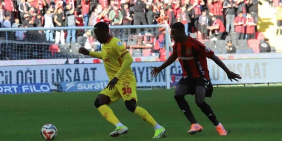 Trendyol Süper Lig: Gaziantep FK: 0 - Göztepe: 0 (Maç devam ediyor)