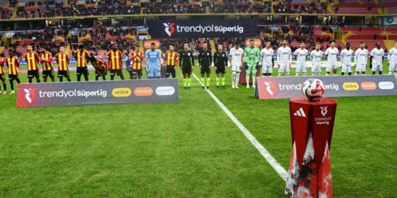 Trendyol Süper Lig: Kayserispor: 0 - Corendon Alanyaspor: 0 (Maç devam ediyor)