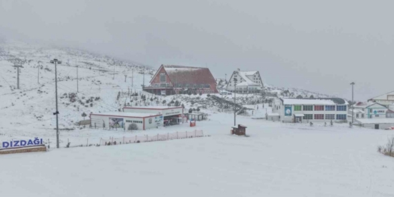 Türkiye’nin en ekonomik kayak tesisi beyaza büründü