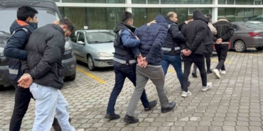 Tütün kaçakçılığından 4 kişiye adli kontrol