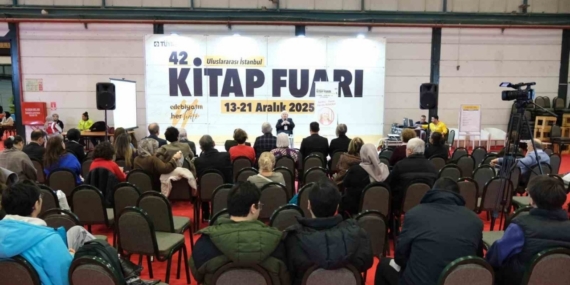 TÜYAP Kitap Fuarı’nda "Yazar Buluşmaları" yoğun ilgi görüyor