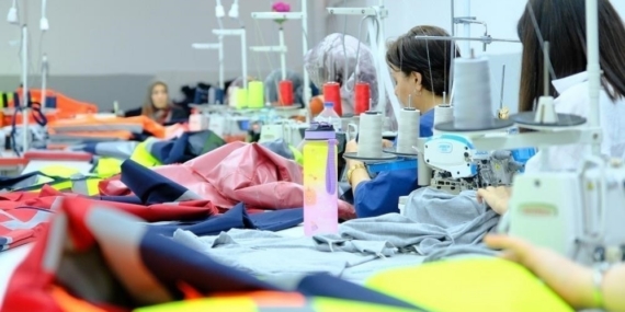 Ücretli çalışan sayısı yıllık yüzde 1,0 arttı