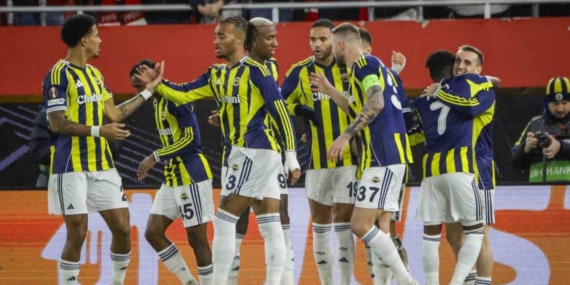 UEFA Avrupa Ligi: Brann: 0 - Fenerbahçe: 3 (İlk yarı)