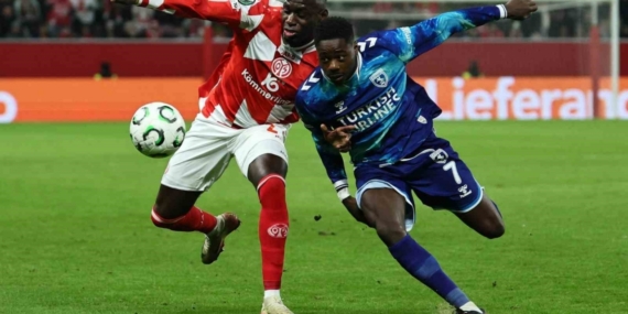 UEFA Konferans Ligi: Mainz 05: 0 - Samsunspor: 0 (Maç devam ediyor)