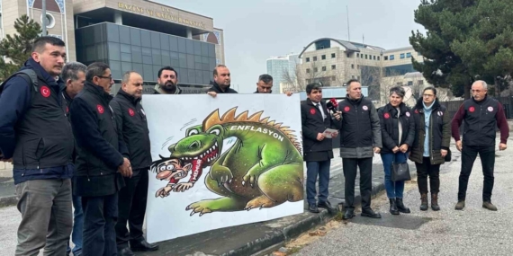 ÜNİPERSEN Başkanı Güzel: "Tüm kamu çalışanları, Ocak maaş artışında refah payı beklemektedir"