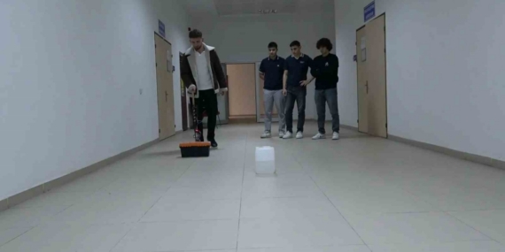 Üniversite öğrencilerinden görme engellilere teknolojik destek