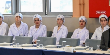 Üniversiteli aşçı adayları hünerlerini sergiledi