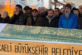 Ünlü oyuncu Serkan Keskin’in babası son yolculuğuna uğurlandı