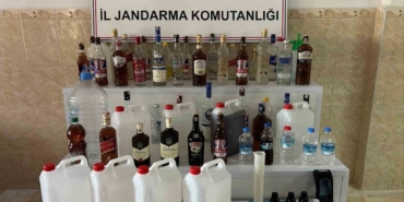 Uşak’ta yılbaşı öncesi jandarma içki kaçakçılarına darbe