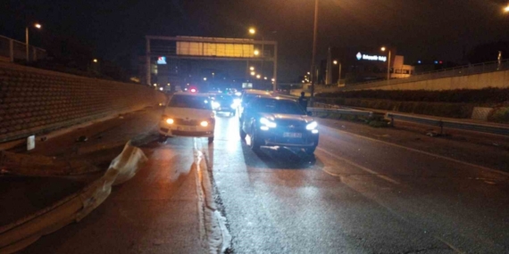 Üsküdar’da kontrolden çıkan otomobil takla attı : 1 yaralı