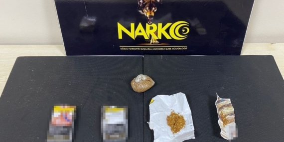 Uyuşturucu taciri köydeki evinde suçüstü yakalandı