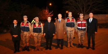 Vali Aydoğdu’dan Mehmetçiğe moral ziyareti