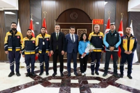 Vali Aygöl telsizden sağlık personellerine seslendi: "Sizlerle gurur duyuyoruz"