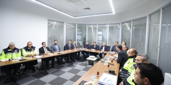 Vali Çiçek ve Başkan Büyükkılıç Trafik Kontrol Merkezi’nde