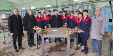 Vali Işın, "Mesleki eğitim üretim, istihdam ve kalkınma açısından büyük önem taşıyor"