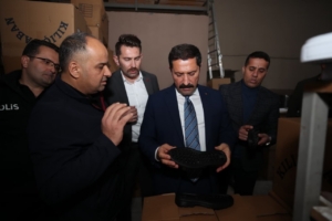 Vali Masatlı, Reyhanlı’da ayakkabıcılar sitesi esnafıyla bir araya geldi