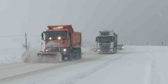 Van’da 266 yerleşim yerinin yolu kapalı