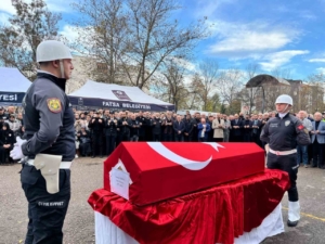 Vefat eden polis memuru törenle uğurlandı