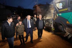 Yahyalı’da Karaköy Mahallesi sıcak asfalt konforuna kavuştu