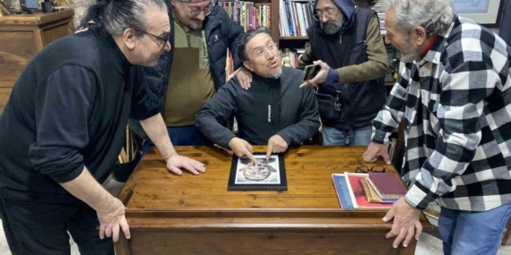 Yaklaşık 40 yıldır arkadaş olan karikatüristler