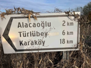 Yaklaştıkça uzaklaşan köy