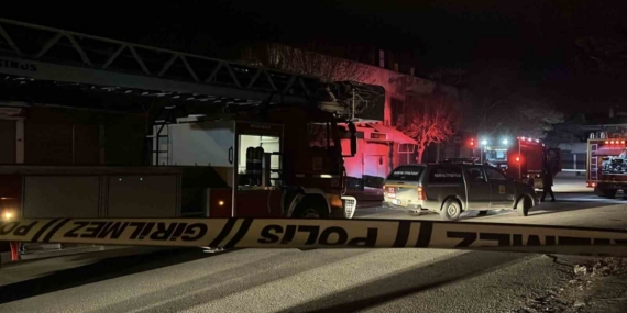 Yalnız yaşayan yaşlı adam yangında hayatını kaybetti