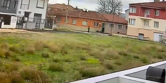 Yaşlı 2 vatandaşı darp edip altın bileziği çalan şahıs tutuklandı