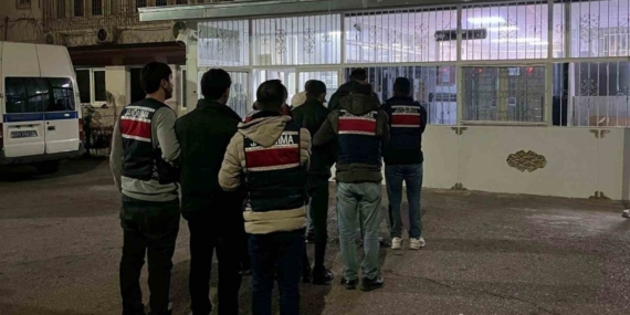 Yatırım danışmanlığı yoluyla dolandırıcılık yapan çeteye operasyon: 10 şahıs tutuklandı