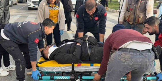 Yayaya çarpmamak için motosikleti devirdi: 1 yaralı