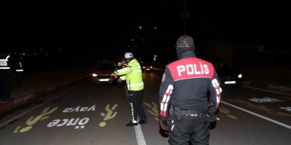 Yeni yıla güvenle: Erzincan’da kapsamlı yılbaşı tedbirleri
