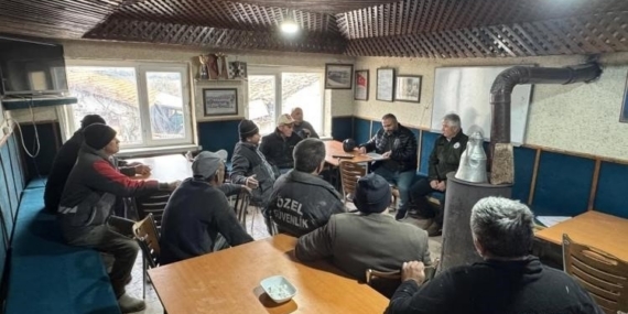 Yenipazar’da çiftçilere tarımsal destekleme ve hibe eğitimi verildi