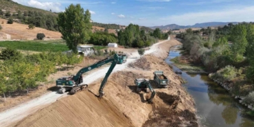 Yenişehir Göksu Çayı ıslah çalışmaları hızla devam ediyor