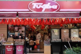 Yılın son günü kuruyemişçilerde adım atacak yer kalmadı