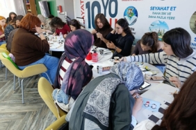 Yılın son resim atölyesi renkli anlara sahne oldu