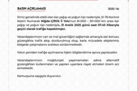 Yoğun kar ve tipi Niğde-Çiftlik yolunu trafiğe kapattı