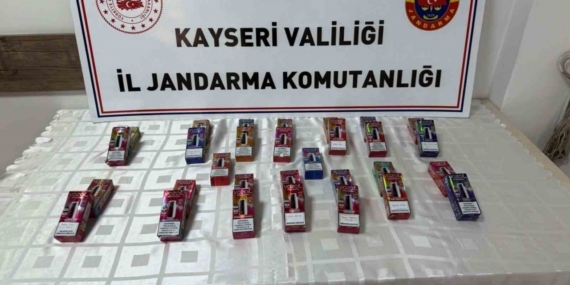Yol kontrolünde 930 paket kaçak sigara ele geçirildi