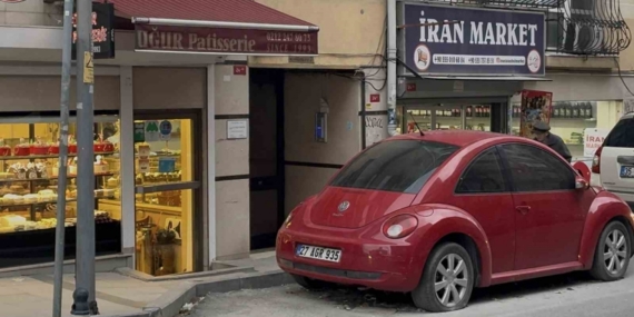 Yönetmen Seren Yüce, evinde silahlı saldırıya uğradı