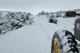Yozgat’ta kar yağışı sonrası ekipler harekete geçti