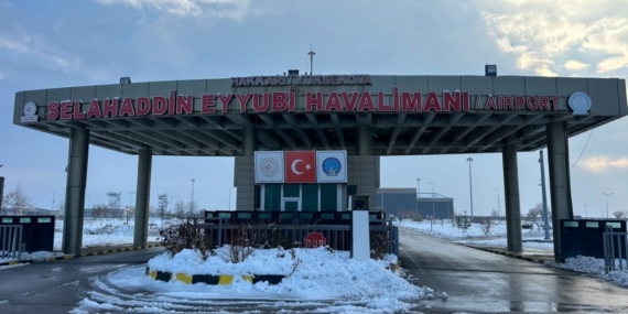 Yüksekova Selahaddin Eyyubi Havalimanı bölgenin en iyisi olma yolunda ilerliyor