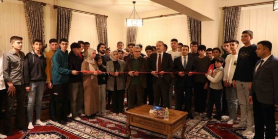 Yunus Emre Anadolu Lisesi Pansiyonu’nda ’İbrahim Eroğlu Erdem-Değer-Eylem Salonu’ açıldı