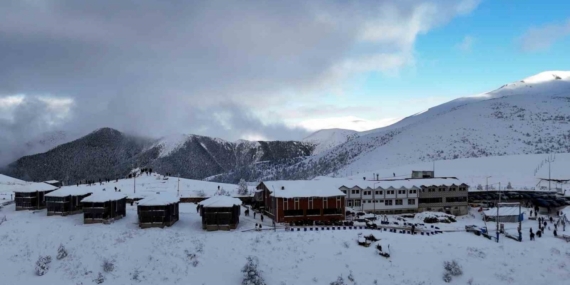 Zigana’nın zirvesinde "kar" yoğunluğu