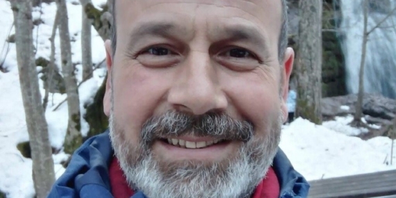 Zıpkınla balık avına çıkan emekli askeri savcı boğularak hayatını kaybetti